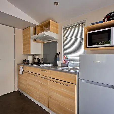 مكان تخييم Verliba *