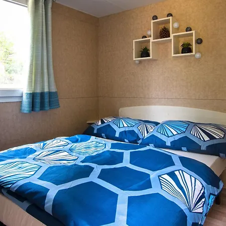 Verliba مكان تخييم Dvůr Králové nad Labem